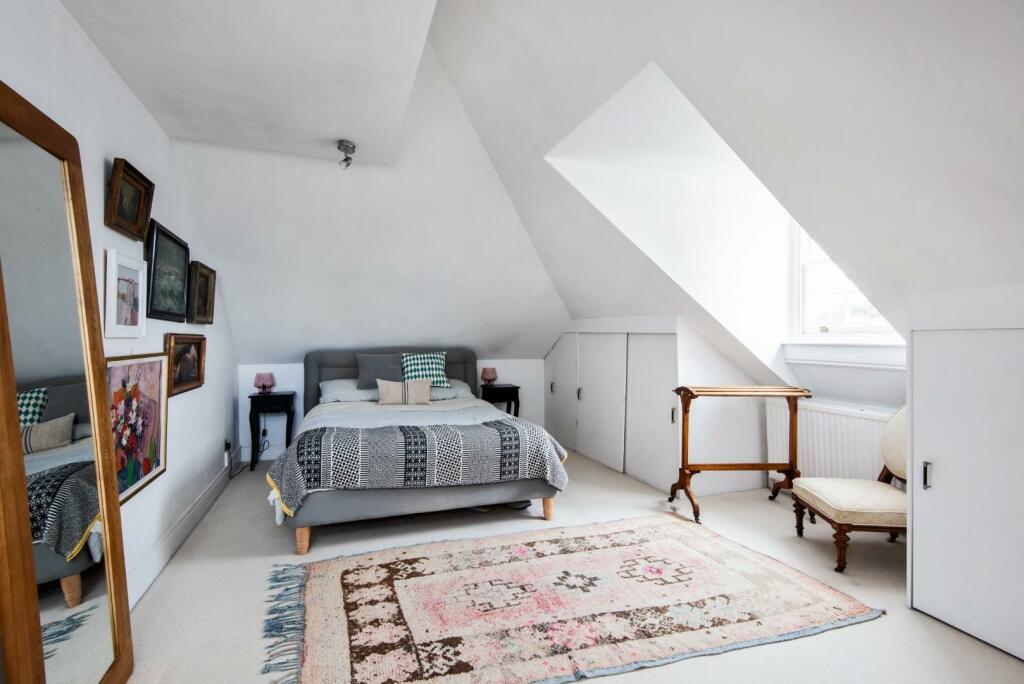 Additional property image - Upper East Hayes, Bath