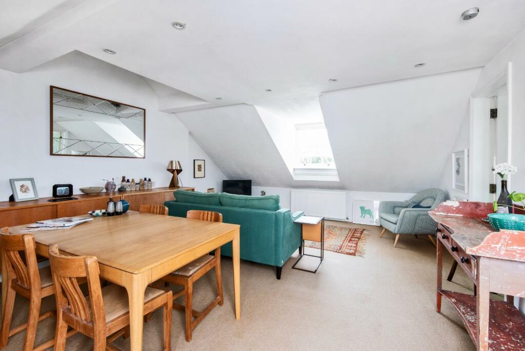 Additional property image - Upper East Hayes, Bath