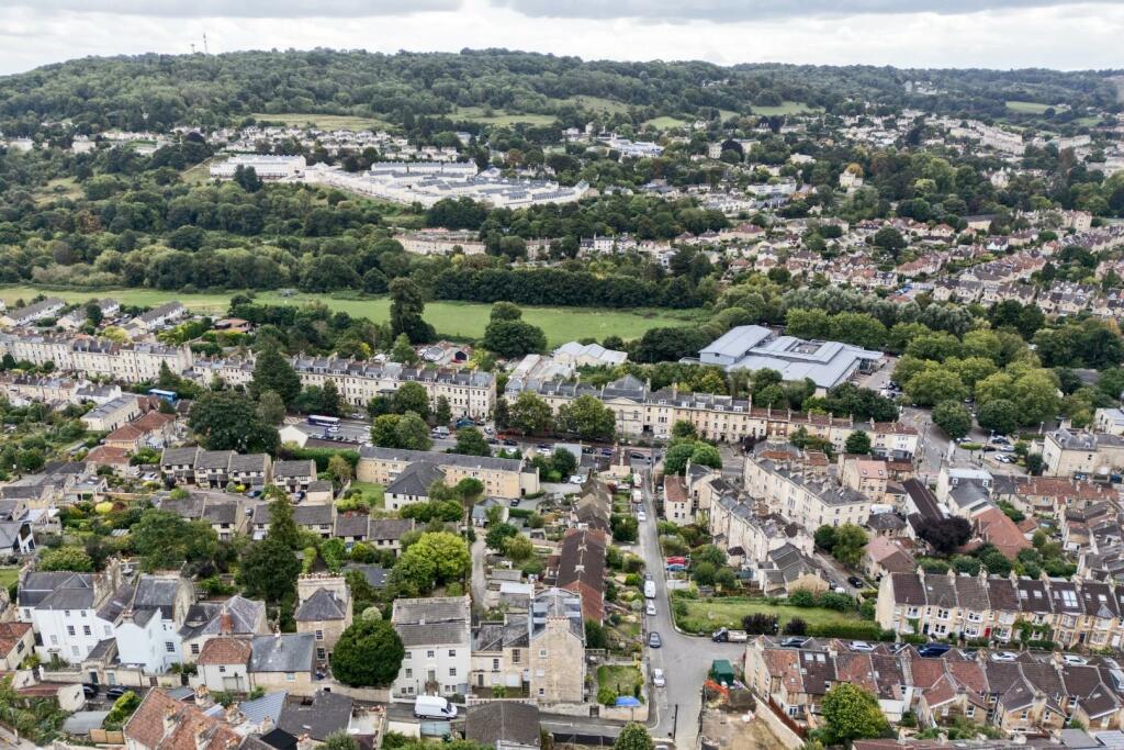 Additional property image - Upper East Hayes, Bath