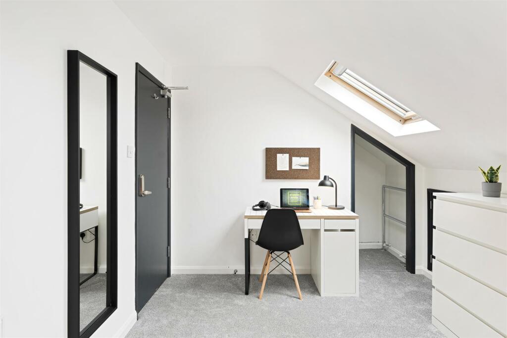 Additional property image - Conygre Road, Filton, Bristol