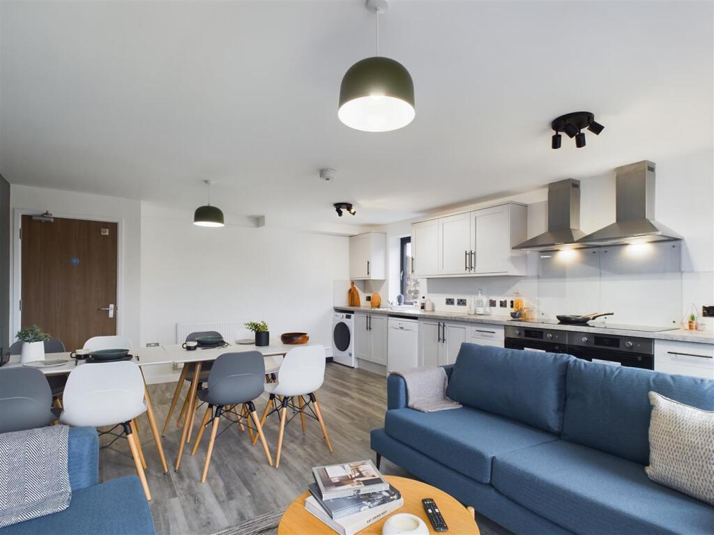 Additional property image - Widcombe Hill, Bath