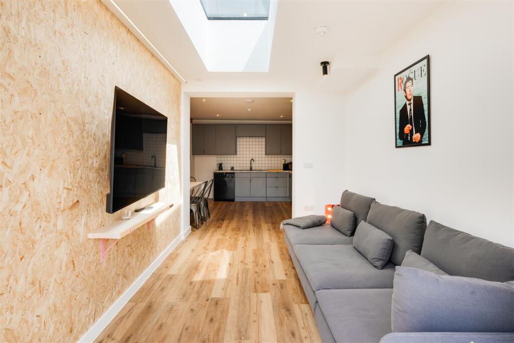 Additional property image - Conygre Grove, Filton, Bristol