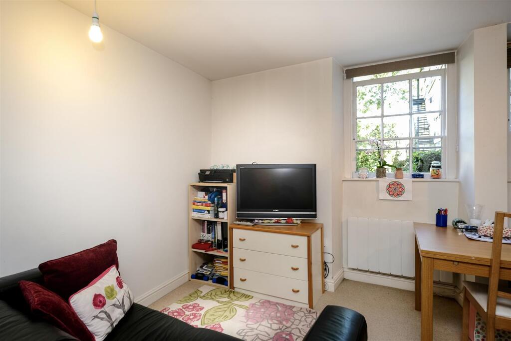 Additional property image - Ladymead House, Walcot Street
