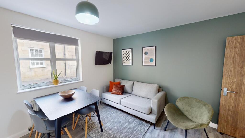 Additional property image - Flat 1A, Canal Bridge