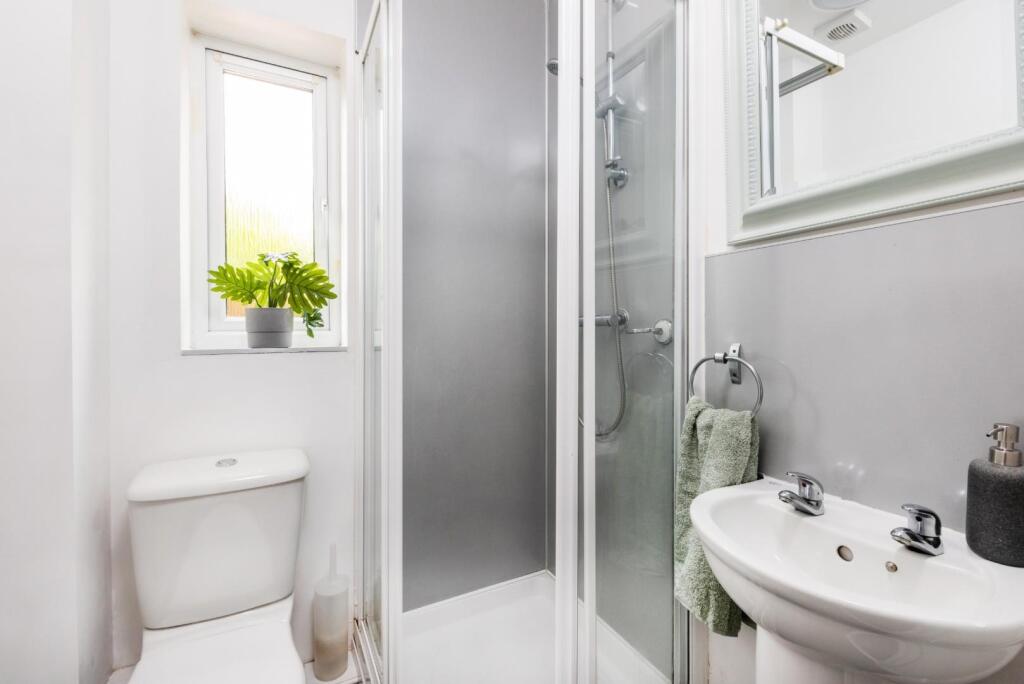 Additional property image - Breachwood View, Bath