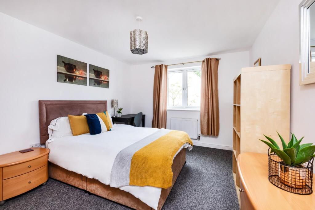 Additional property image - Breachwood View, Bath