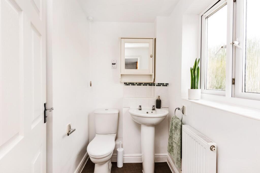 Additional property image - Breachwood View, Bath