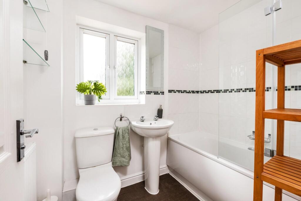 Additional property image - Breachwood View, Bath