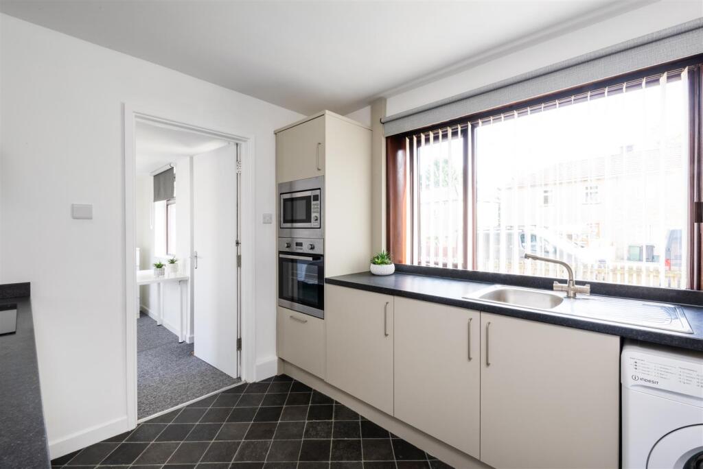 Additional property image - Cranmore Place, Bath