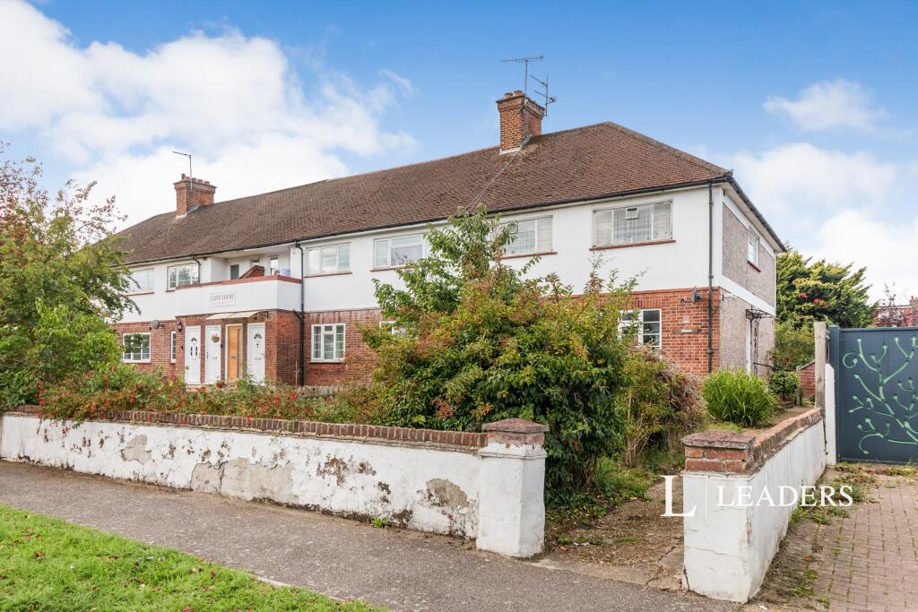 Main image of property: Clive Court, Oakleigh Avenue