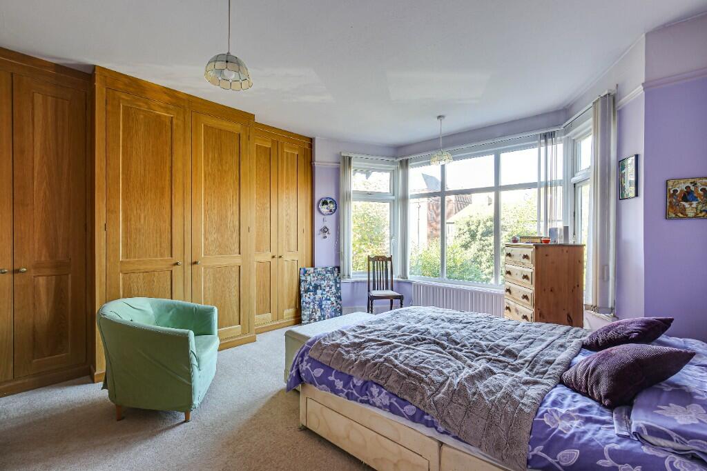 Additional property image - Brighton Road, Purley, Croydon(London Borough), CR8