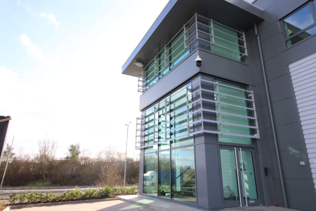 Additional property image - Avenue West, Skyline 120 Business Park, Braintree, CM77
