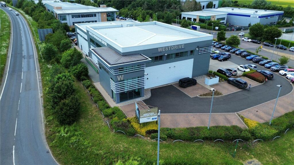 Additional property image - Avenue West, Skyline 120 Business Park, Braintree, CM77