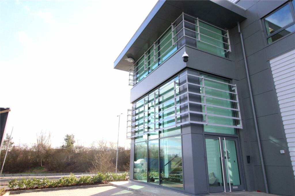 Additional property image - Avenue West, Skyline 120 Business Park, Braintree, CM77