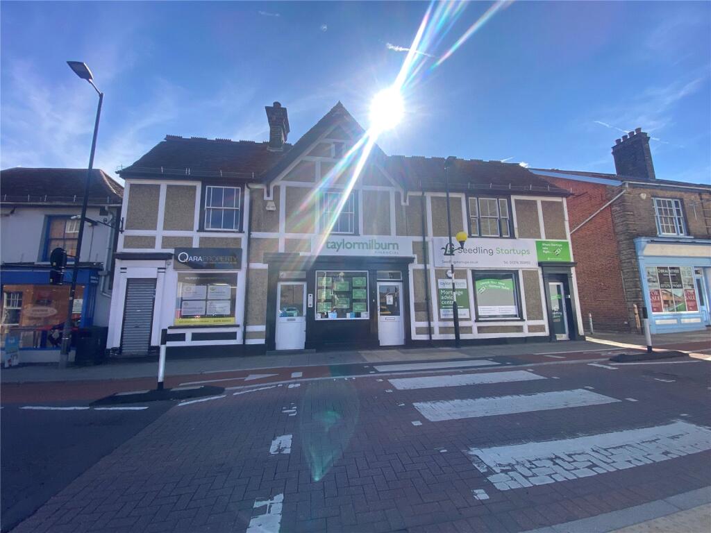 Main image of property: Coggeshall Road, Braintree, Essex, CM7