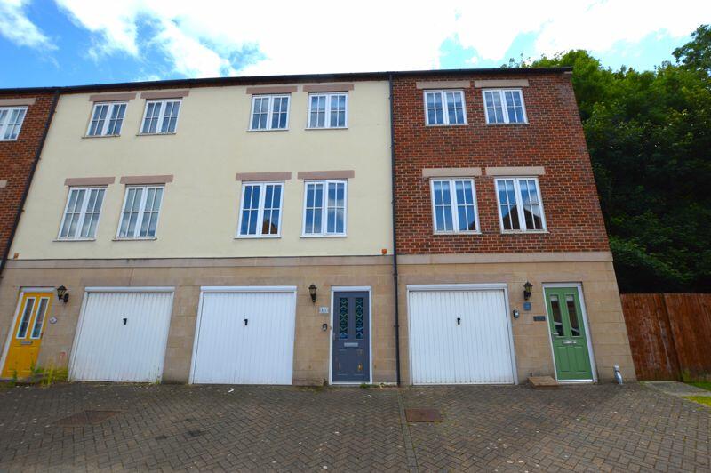 4 bedroom terraced house for sale in Whitehall Landing, Spital Brid