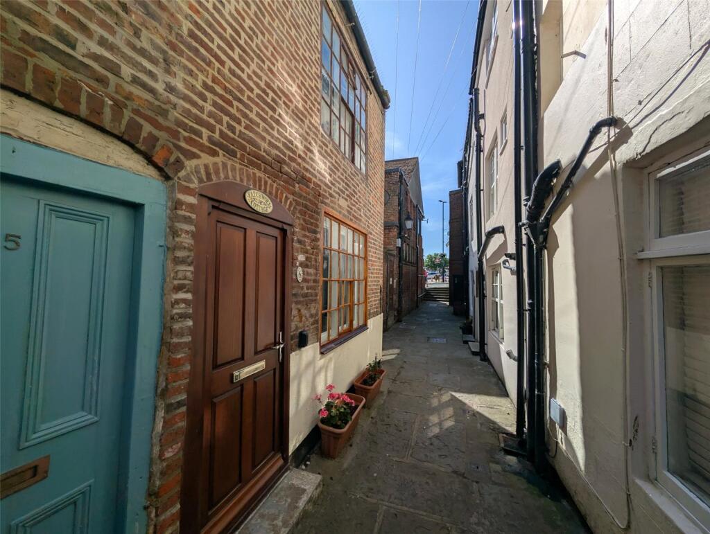 Main image of property: Loggerheads Yard, Whitby, North Yorkshire, YO21