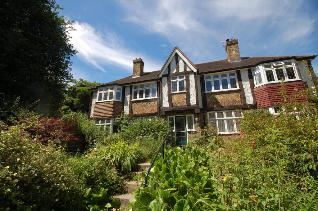 Main image of property: The Knoll, Beckenham, BR3