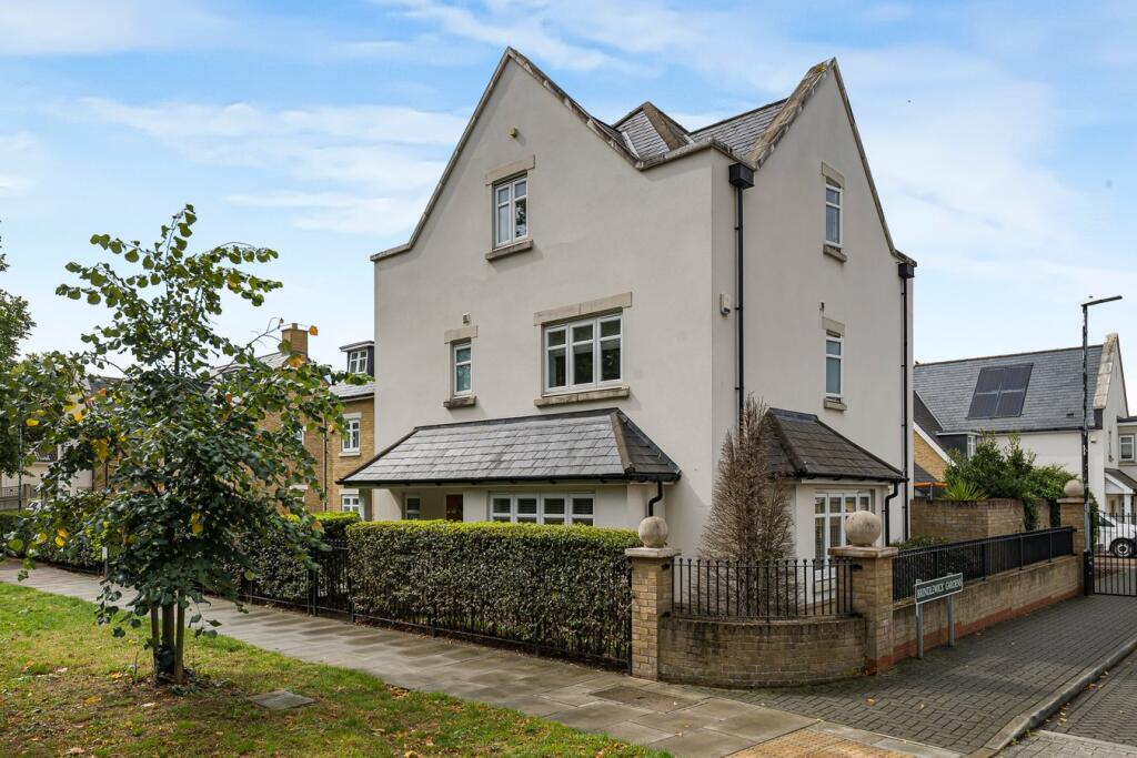 Main image of property: Worsley Bridge Road, Beckenham, BR3