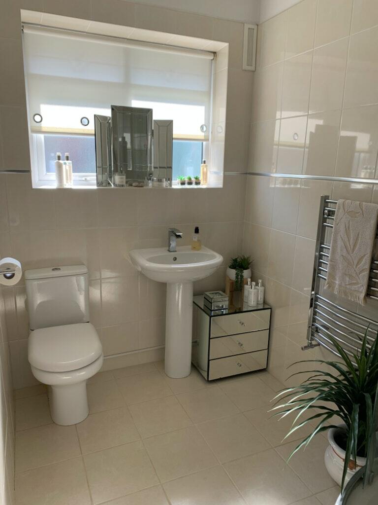 2 bedroom bungalow for sale in Wrekin Drive, Liverpool, L10
