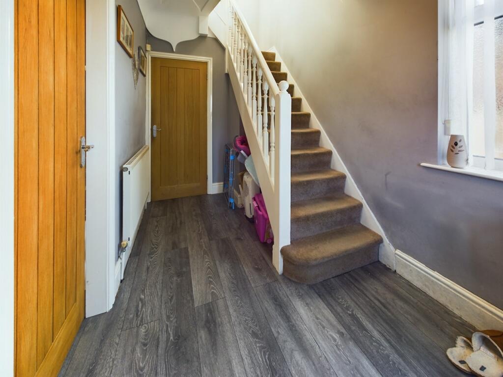 3 bedroom semidetached house for sale in Beechwood Grove, Prescot, L35