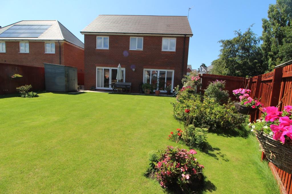 4 bedroom detached house for sale in Oakvale Road, Liverpool, L14