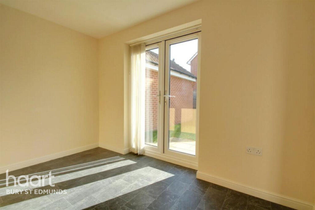 Main image of property: Aspen Way, Bury st edmunds