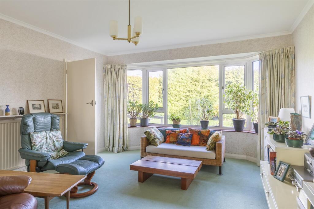 Additional property image - Garden Close, Rough Common, Canterbury