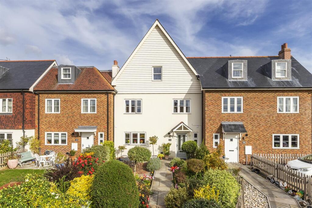 Main image of property: Chambers Wharf, Faversham