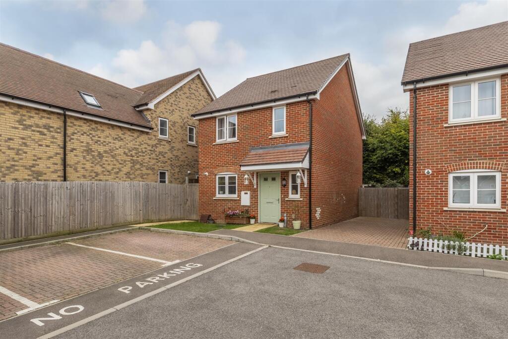 Main image of property: Nursery Gardens, Faversham