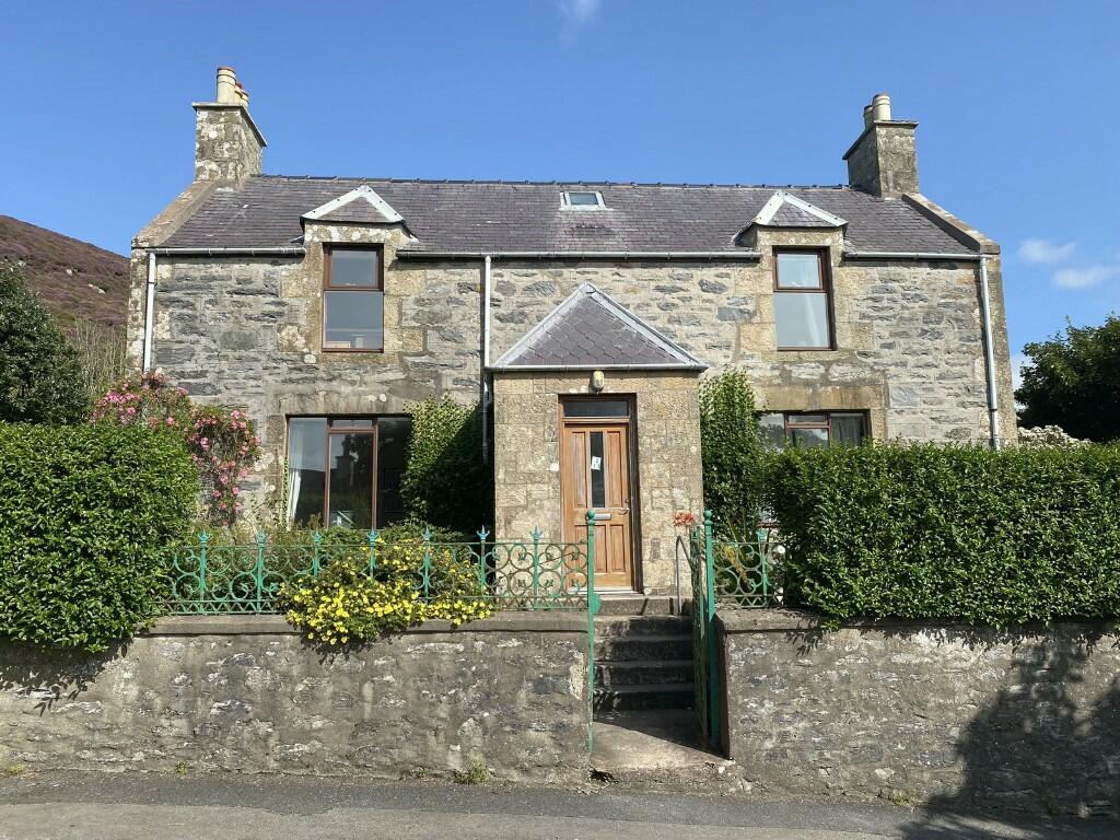 5 bedroom detached house for sale in Houl House, Houl Road, Scalloway