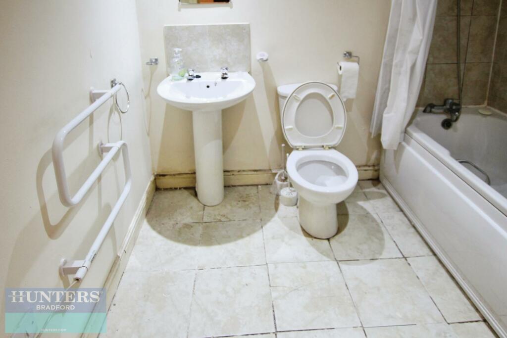 Additional property image - Apartment 6, Georges House 5 Upper Millergate, Bradford