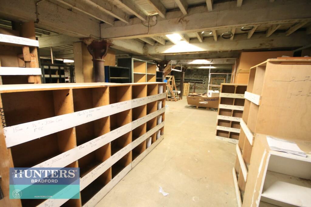 Additional property image - Albion Square, Bradford, West Yorkshire, BD5