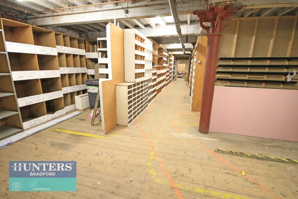 Additional property image - Albion Square, Bradford, West Yorkshire, BD5