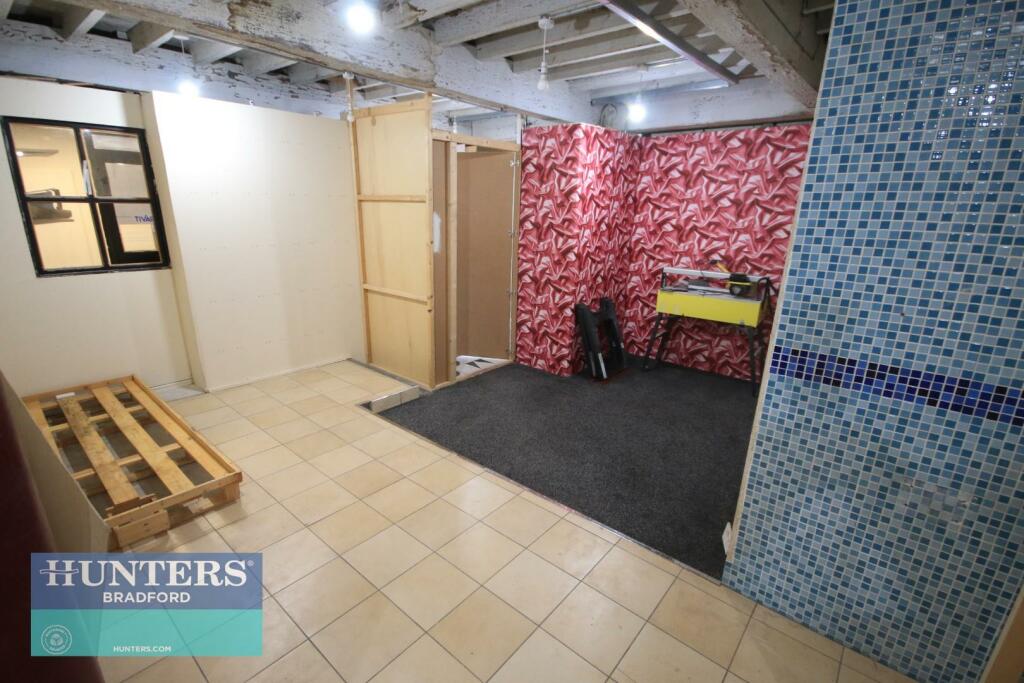 Additional property image - Albion Square, Bradford, West Yorkshire, BD5