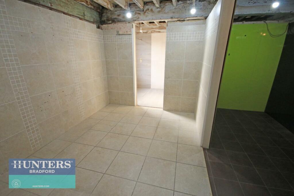 Additional property image - Albion Square, Bradford, West Yorkshire, BD5