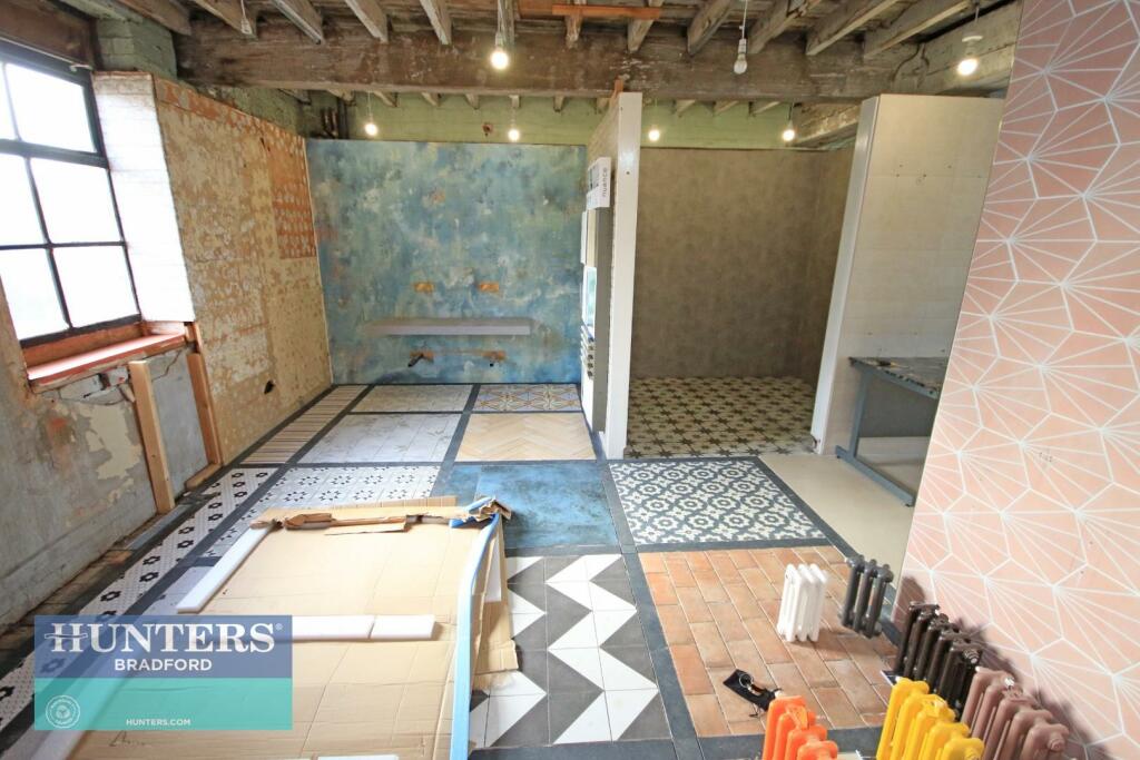 Additional property image - Albion Square, Bradford, West Yorkshire, BD5