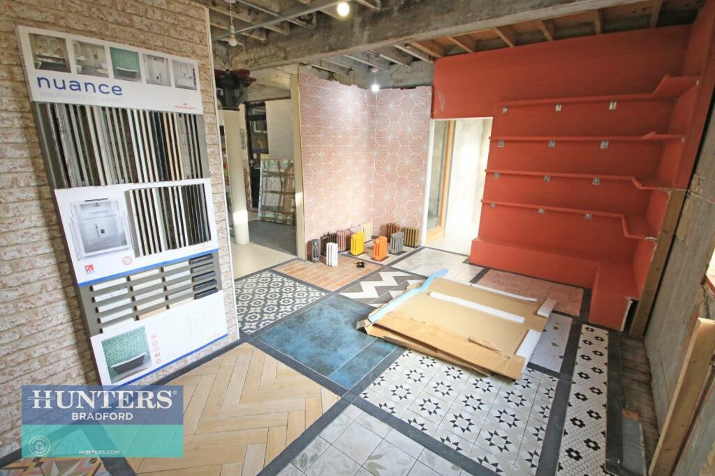 Additional property image - Albion Square, Bradford, West Yorkshire, BD5