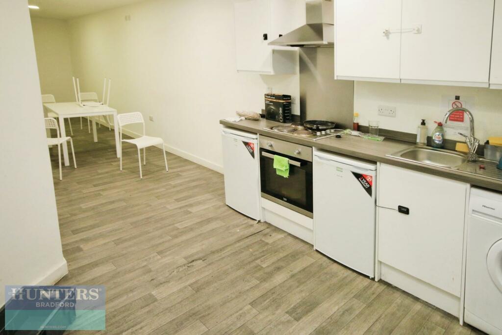 Additional property image - Colonnade House, 201 Sunbridge Road, Bradford, West Yorkshire, BD1