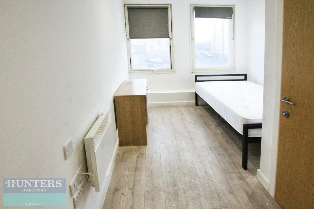 Additional property image - Colonnade House, 201 Sunbridge Road, Bradford, West Yorkshire, BD1