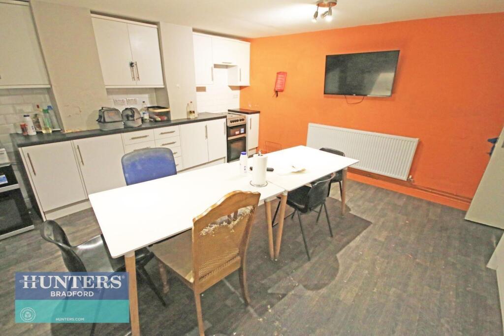 Additional property image - Claremont Villas, Claremont Terrace Little Horton, Bradford, West Yorkshire, BD5 0DQ