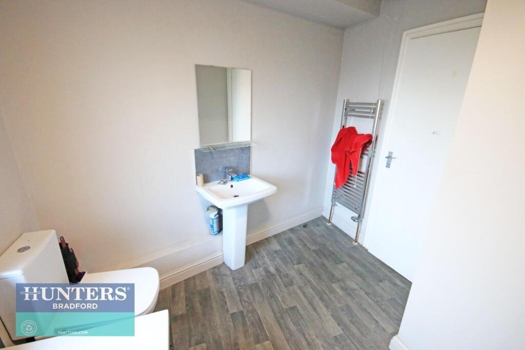 Additional property image - Claremont Villas, Claremont Terrace Little Horton, Bradford, West Yorkshire, BD5 0DQ