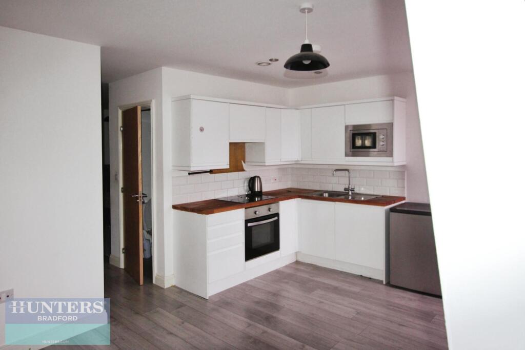 Main image of property: James Street 28, Bradford, West Yorkshire, BD1