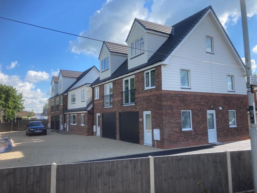 Main image of property: Derby Road, Loughborough, LE11