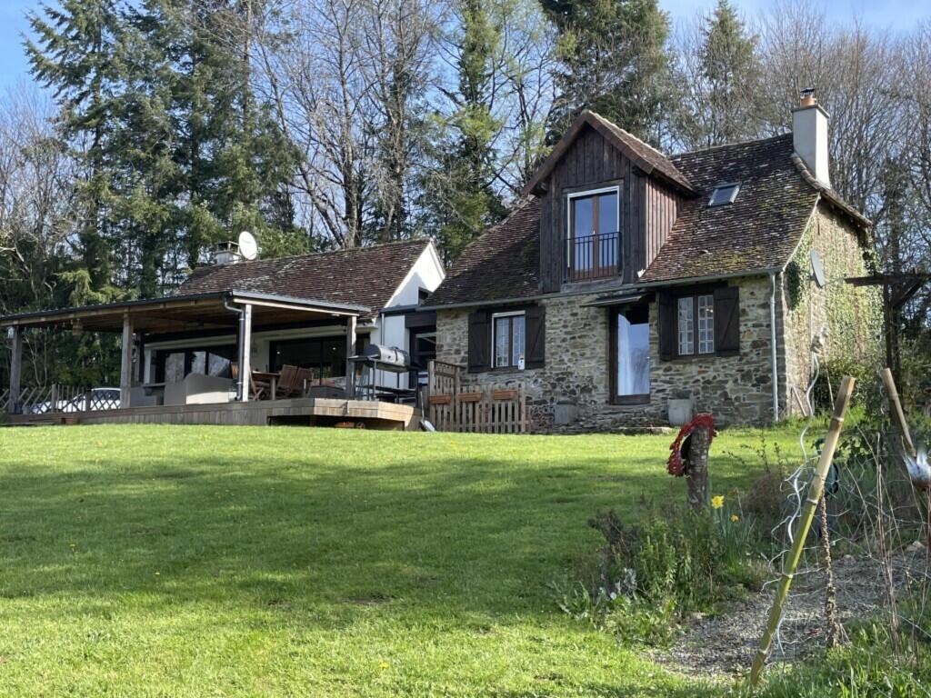 Main image of property: 19230 st-sornin-lavolps