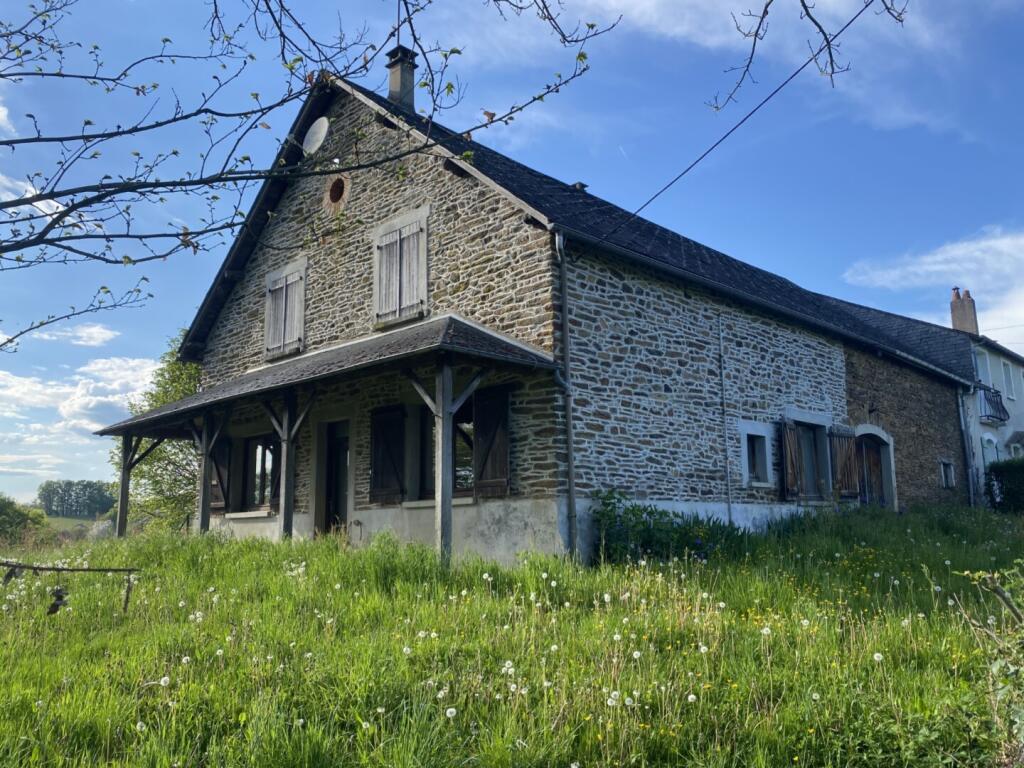 Main image of property: 19140 uzerche