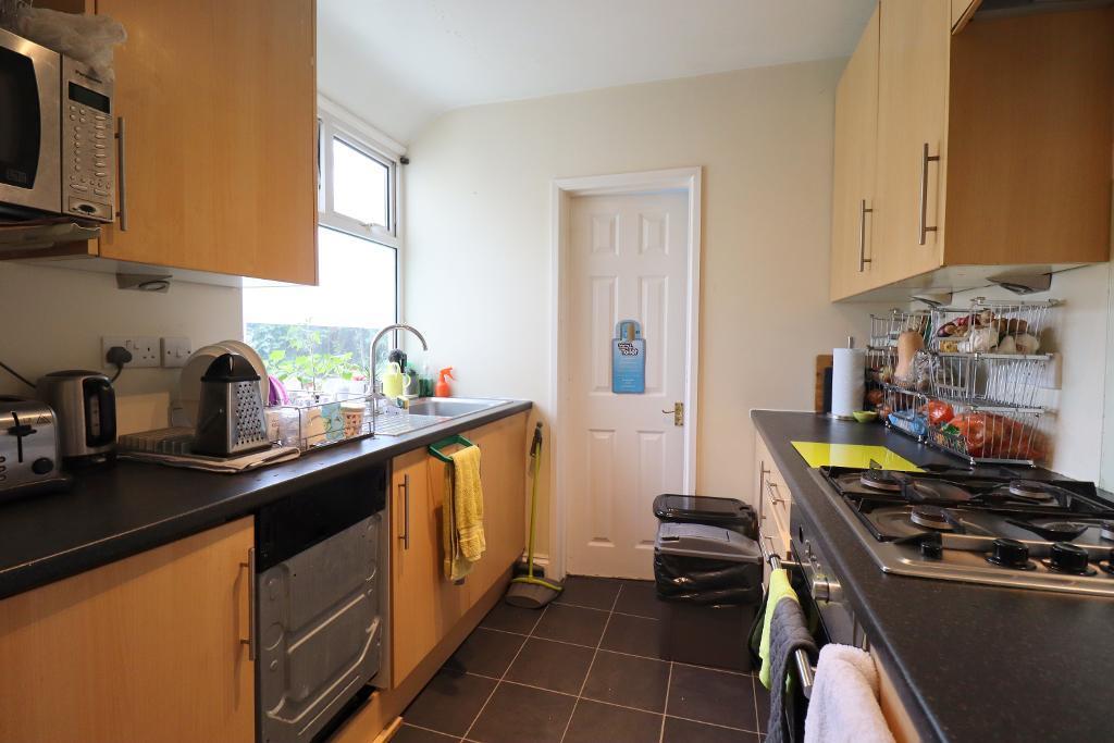 2 bedroom terraced house for sale in Preston Gardens ...