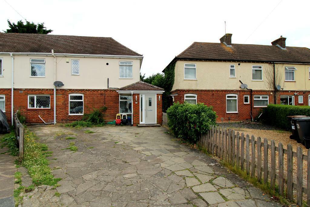 Main image of property: Dellcot Close, Putteridge, Luton, Bedfordshire, LU2 8HL