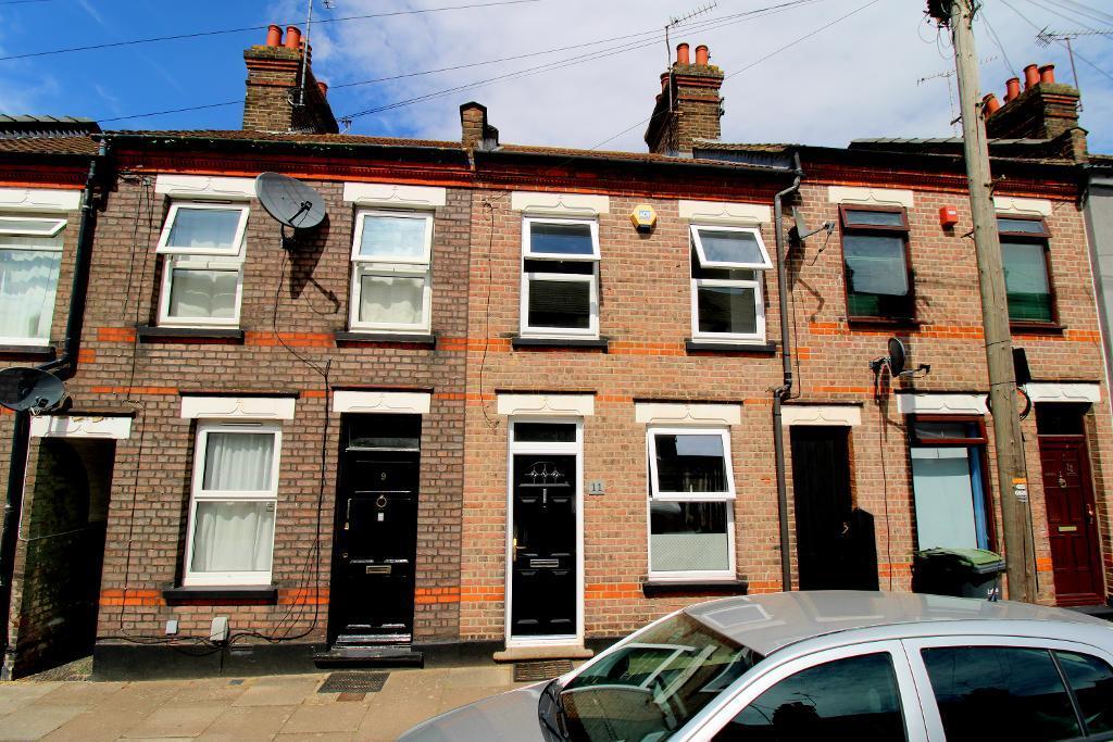 Main image of property: St Pauls Road, South Luton, Luton, Bedfordshire, LU1 3RU