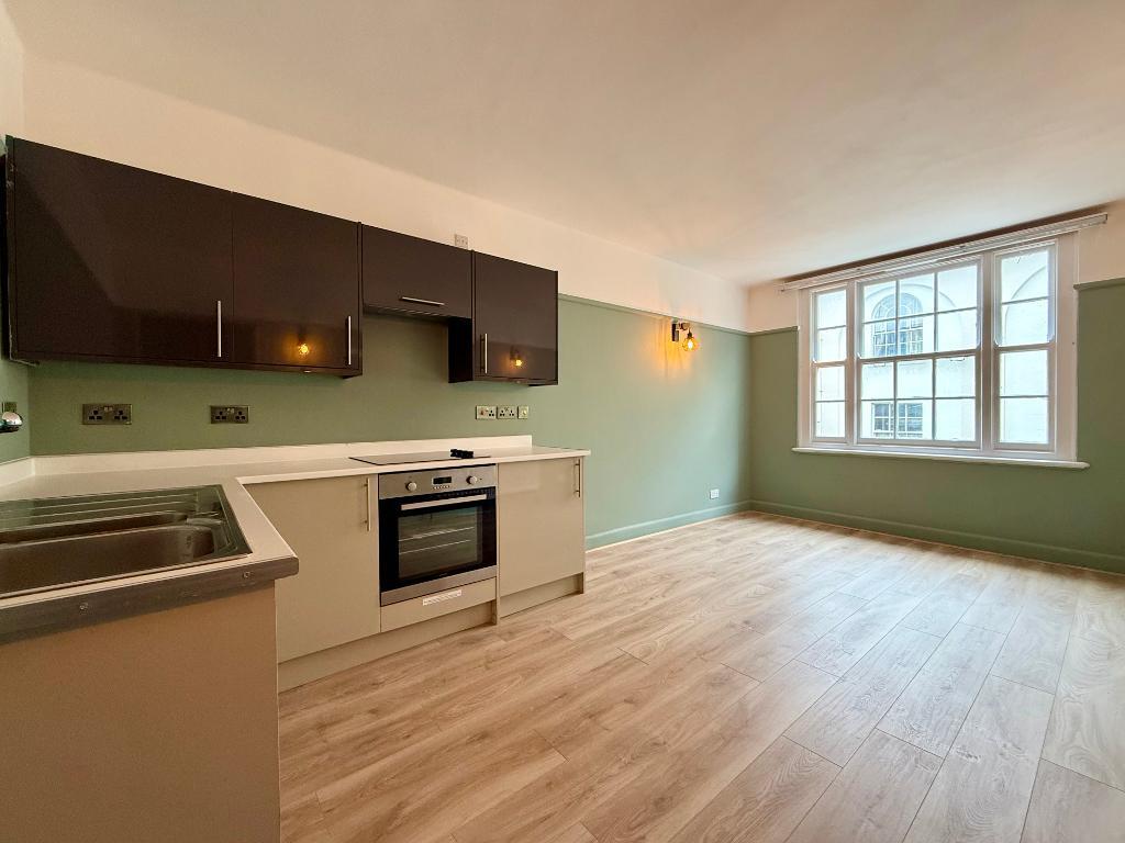Main image of property: Union Street, Luton, Bedfordshire, LU1 3AT
